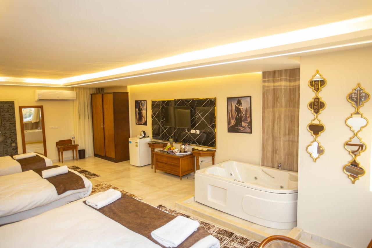 The Muse Pyramids Hotel 3*
