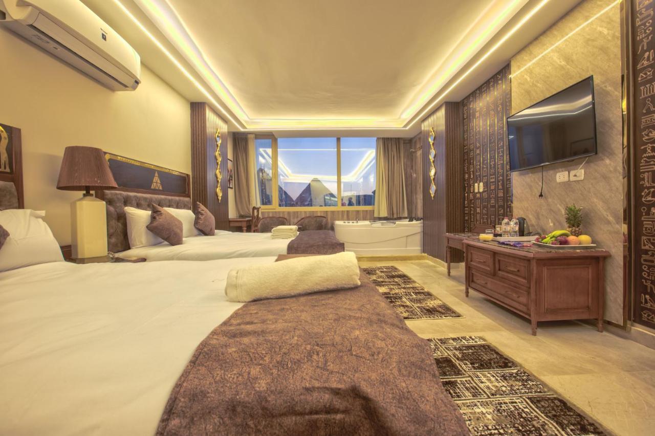 The Muse Pyramids 3*
